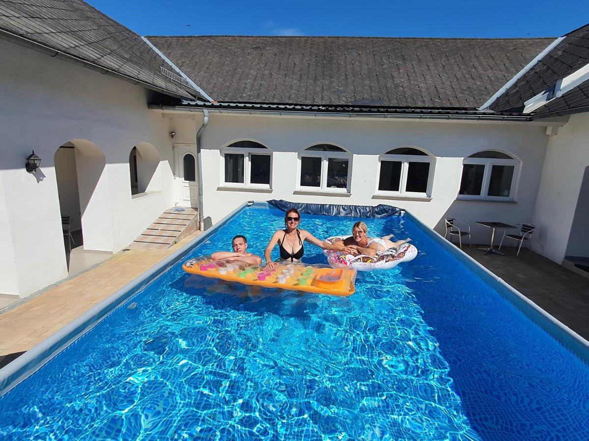 Artemis Farm Apartments Bad Blumau Esterno foto